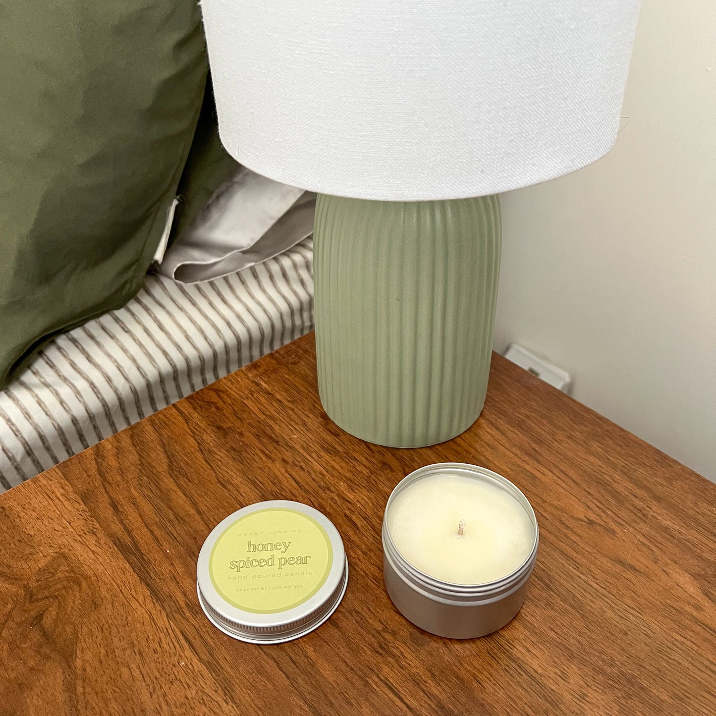 Honey Spiced Pear Mini Candle